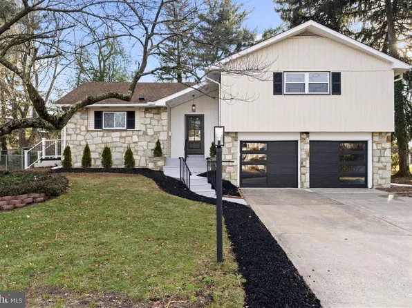 1103 Haral Pl, Cherry Hill, NJ 08034