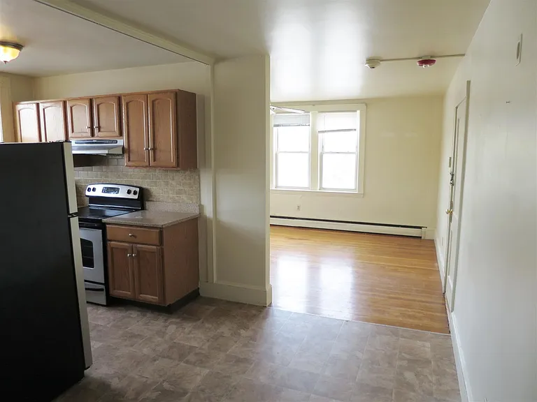 20 Grove St #23 — Photo 1