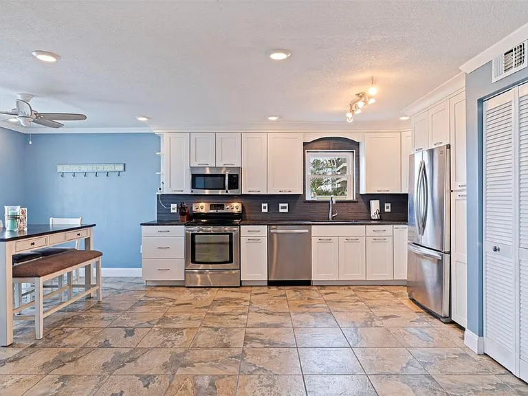 5000 Gulf Blvd #301 — Photo 15