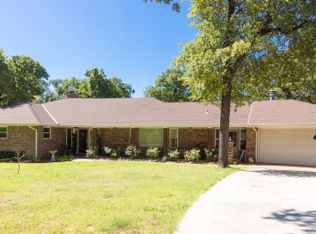 1942 Ranchwood Dr, Newcastle, OK 73065