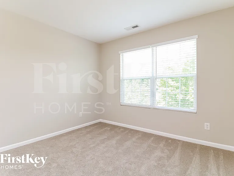 6328 Bunker Hill Dr — Photo 11