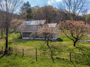 79 Lemon Ln, Troutville, VA 24175