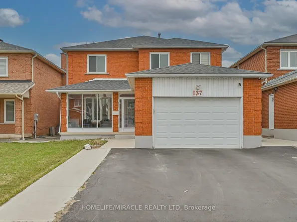 137 Minglehaze Dr, Toronto, ON M9V 4W7