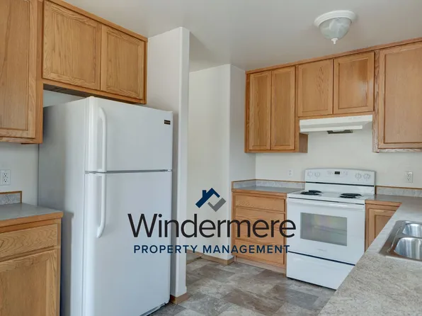 1401 : 1385 NW Elwha St, 1385 NW Elwha St APT 102, Oak Harbor, WA 98277