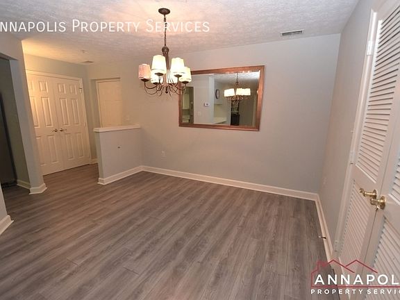 4th image of 623 Admiral Dr Unit 301