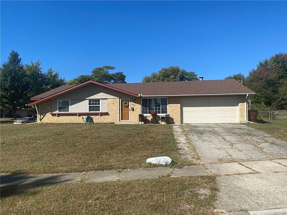 1st image of 905 Davis Cir