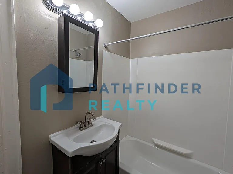3823 Addison Ave — Photo 8