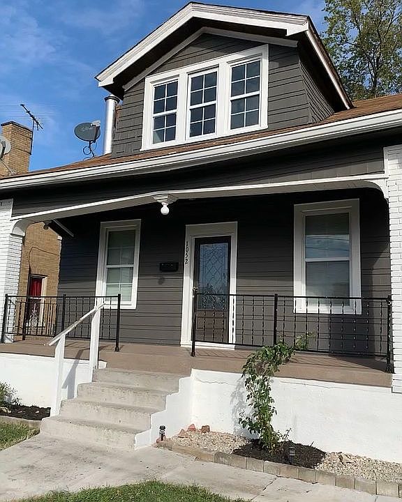 1st image of 1052 Regina Ave