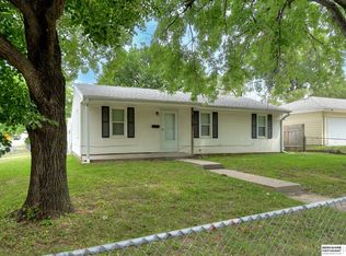 6118 Camden Ave, Omaha, NE 68104