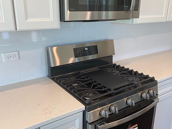 4th image of 2822 Kessler Dr