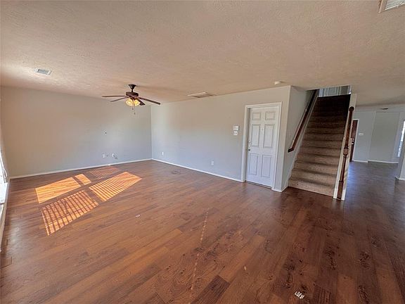 3rd image of 2411 Hawthorne Brook Lane