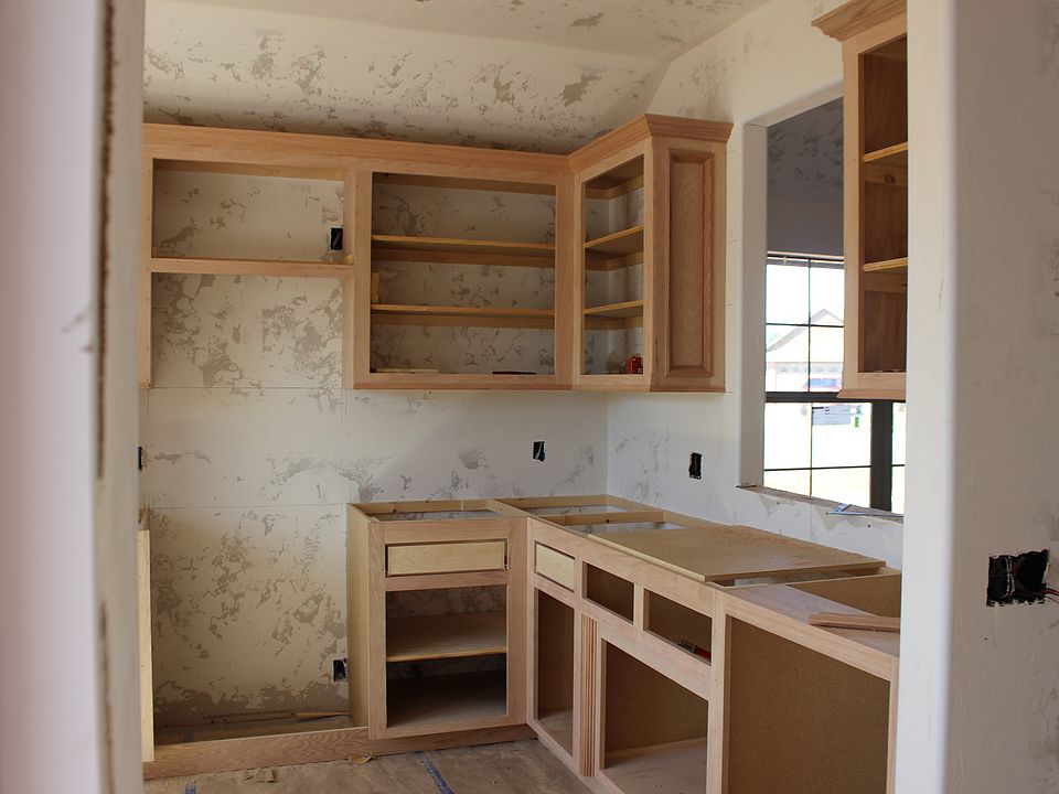 2nd image of 3004 Prairie Field Ln