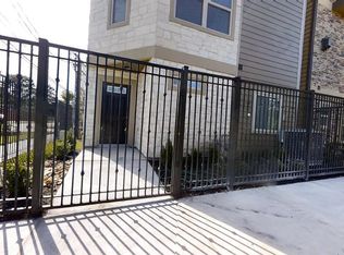 4153 Dupont St, Houston, TX 77021