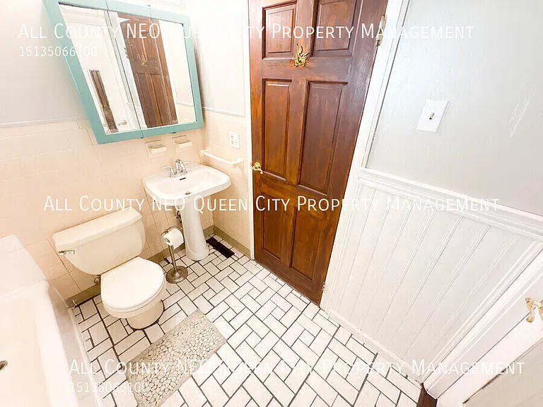 3692 Elmira Dr — Photo 19
