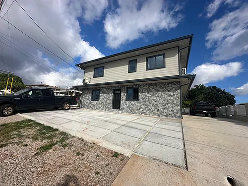 1341 Hoohui St Photo 1