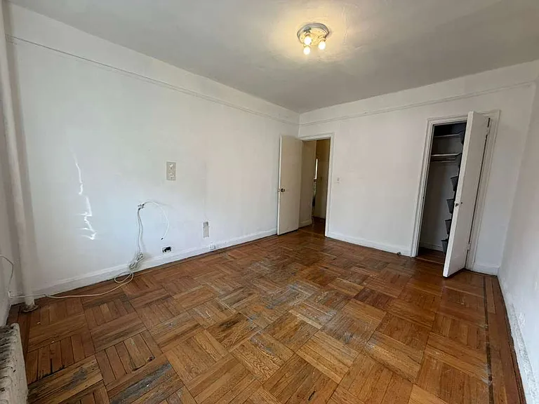 2345 Walton Ave #5C — Photo 11