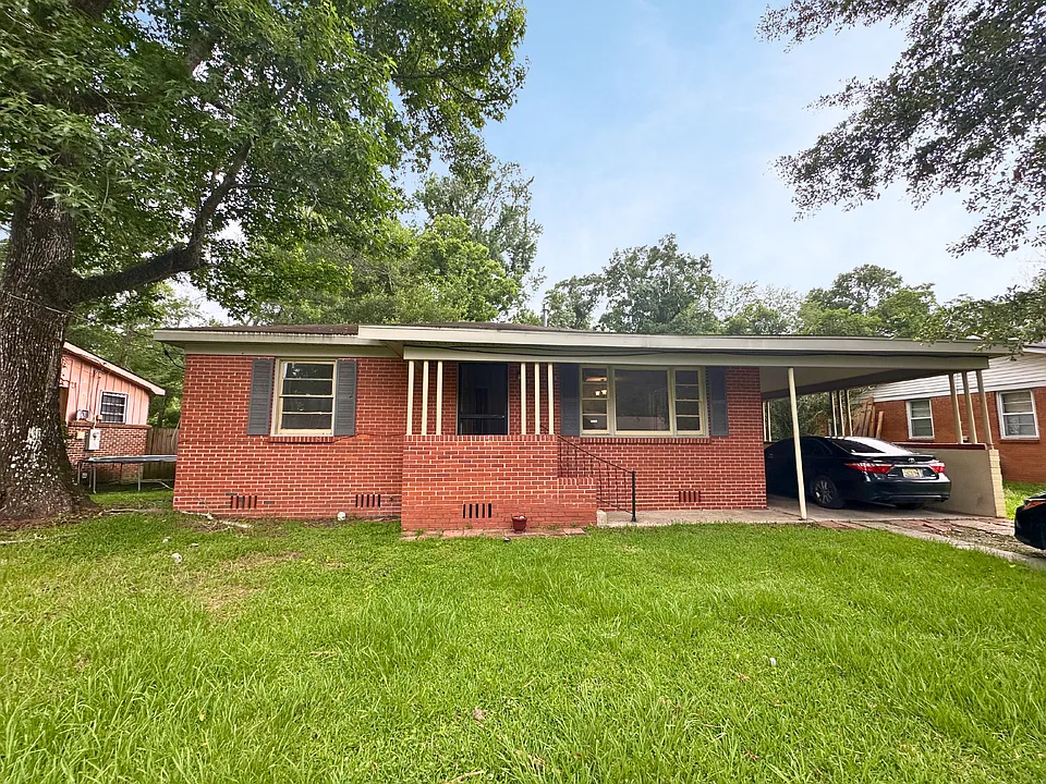 916 Delmar Dr