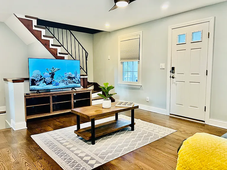 408 S Mitchell Ave — Photo 17