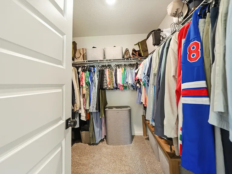 289 Gray Owl Dr W — Photo 17