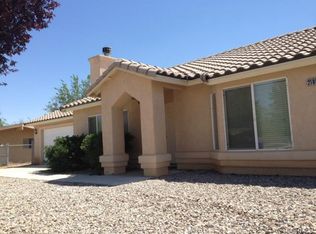21905 Goshute Rd, Apple Valley, CA 92307