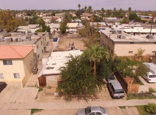 711 711 1/2 2nd Rd, Calexico, CA 92231