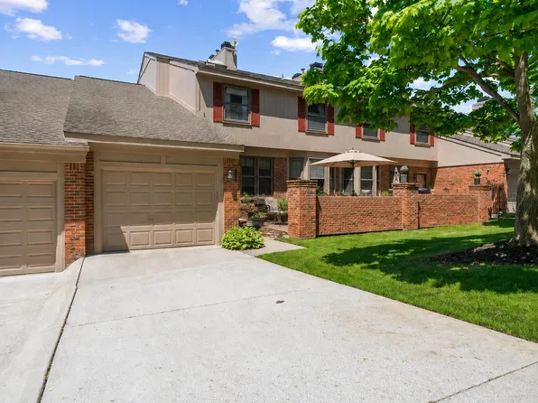 7288 Danbrooke, West Bloomfield, MI 48322