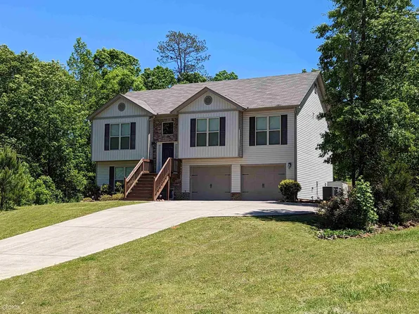 150 Watson Dr, Hull, GA 30646