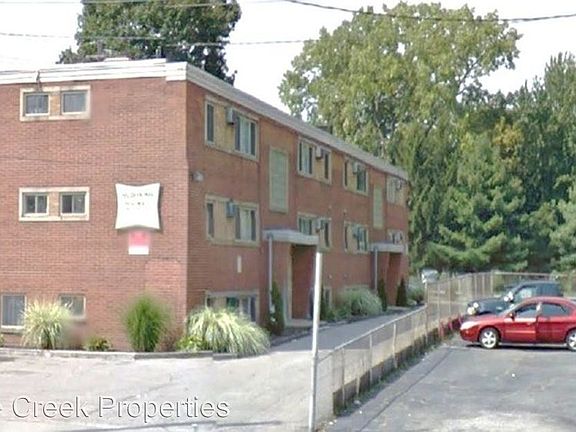 2nd image of 3638 W 117th St APT 3