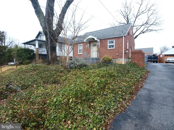 402 Domer Ave, Takoma Park, MD 20912