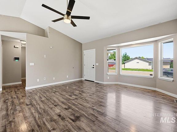 4th image of 107 Sunridge Dr