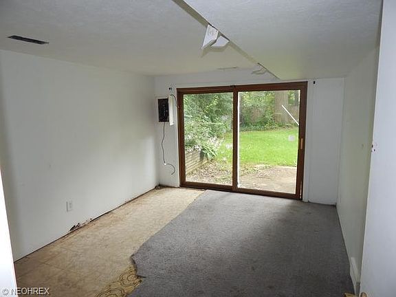 4th image of 8232 Brentwood Dr