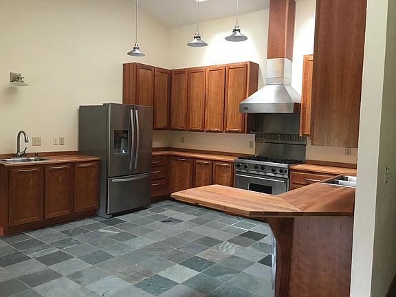 2nd image of 3415 36th Ave NW