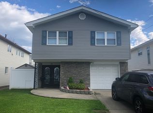 44 E Stroud Ave, Staten Island, NY 10308