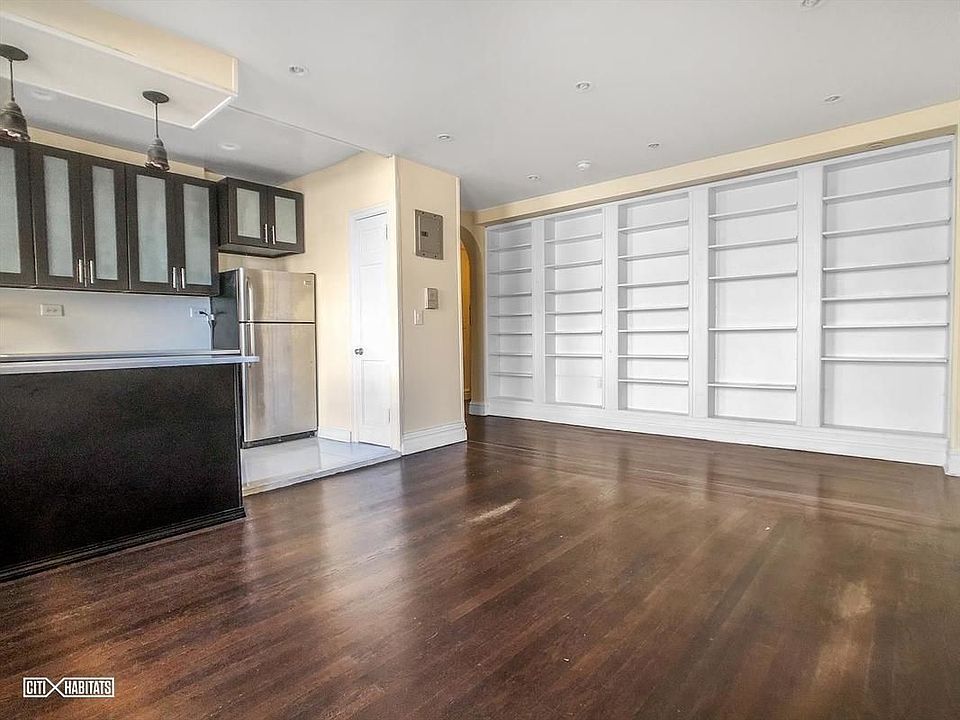 1st image of 220 Cabrini Blvd APT 6E