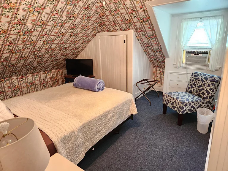 6 Portland Ave #7 — Photo 2