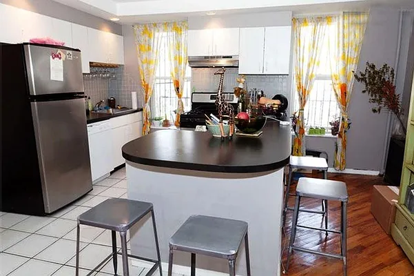 Rented by Corcoran | media 75