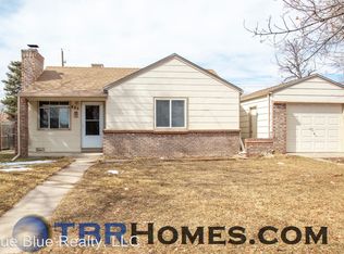 885 Oswego St, Aurora, CO 80010
