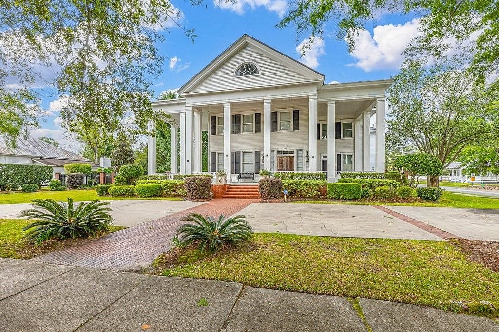 312 E Cherry St, Jesup, GA 31546 Zillow