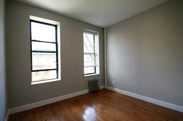 Rented by Compass | media 12