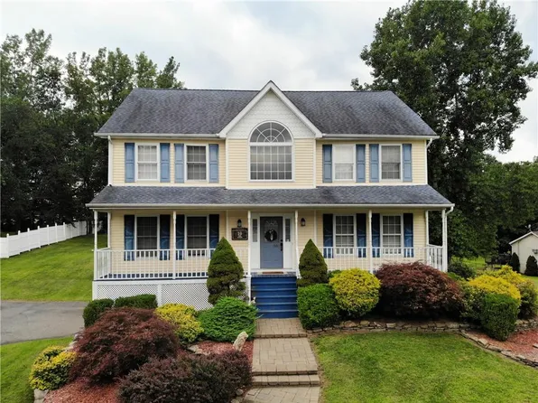 10 Tab Court, Pine Bush, NY 12566