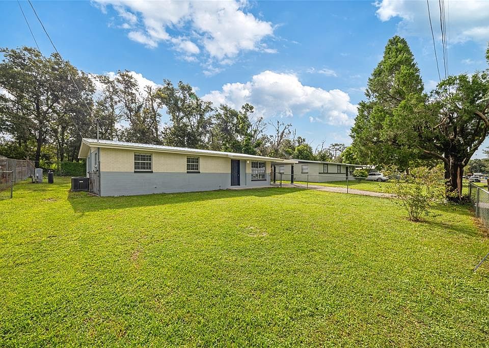 1st image of 402 MIDWOOD DRIVE