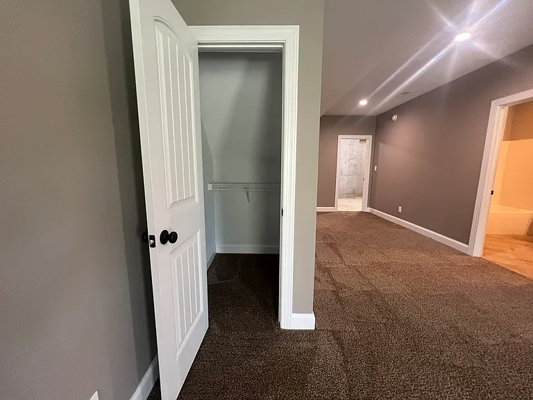 Mallard Ln — Photo 27