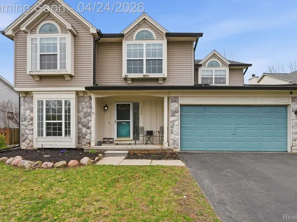 1140 Olympic Ct, Oxford, MI 48371