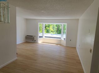 1224 Skycrest Dr APT 3, Walnut Creek, CA 94595