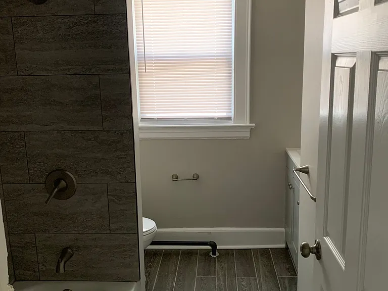 68 Rock St #1R — Photo 15