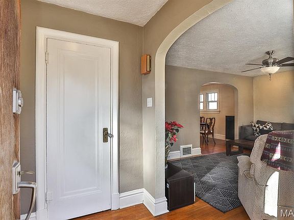 4th image of 1109 N And South Rd