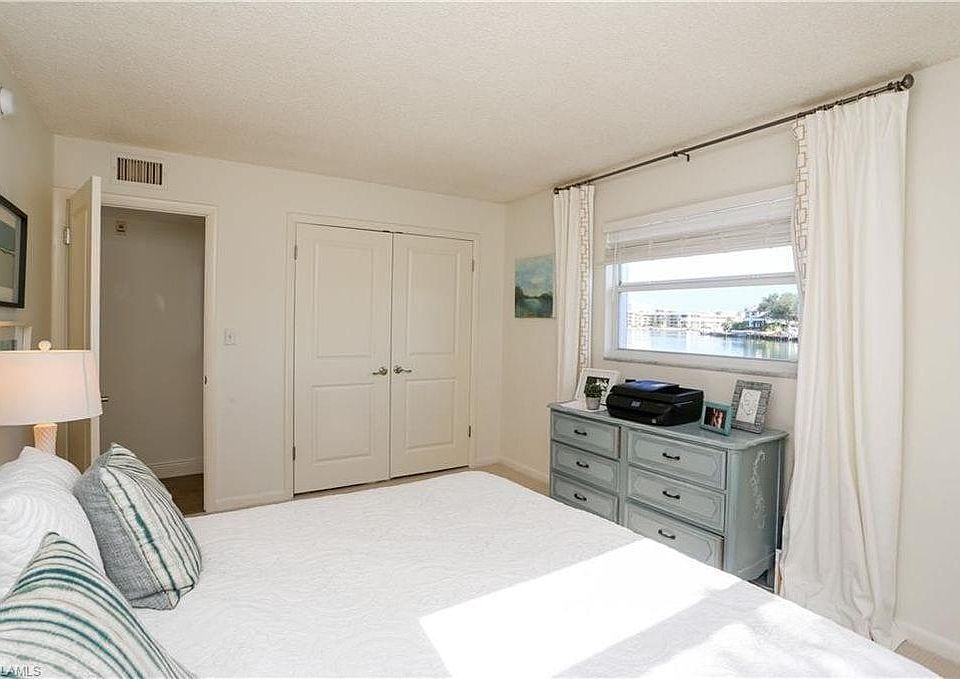 1st image of 322 Harbour Dr APT 104D