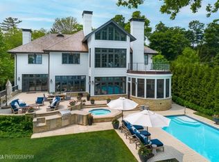 691 Sheridan Rd, Winnetka, IL 60093