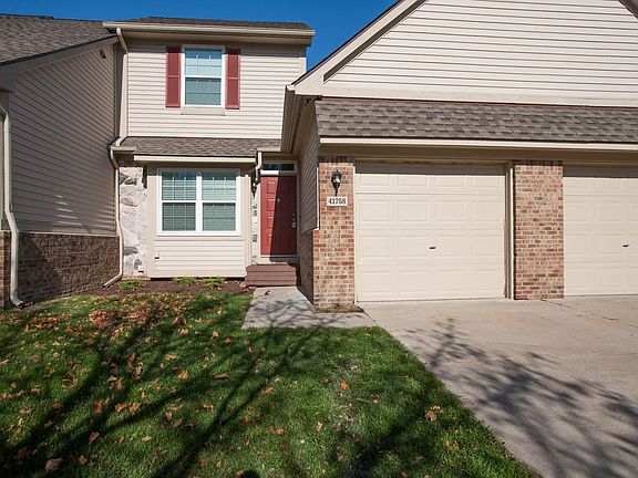 2nd image of 41758 Independence Dr #1