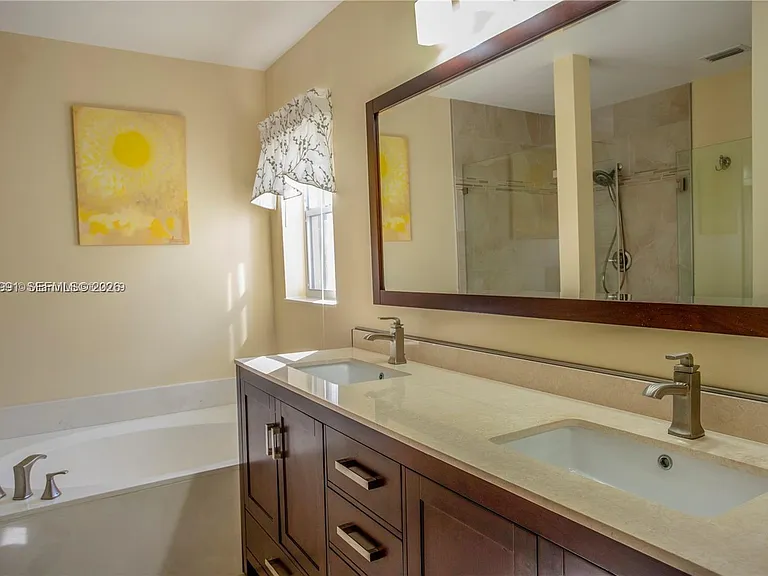 614 Stanton Ln — Photo 13